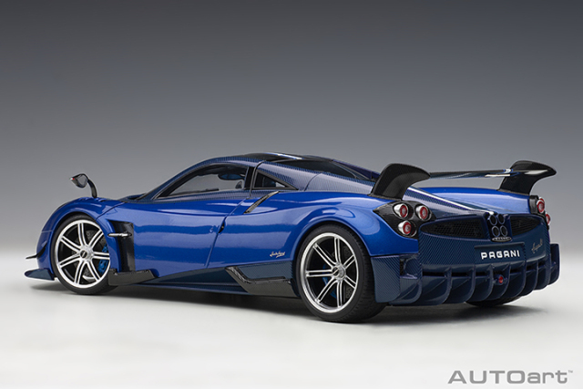 78277 1/18 PAGANI HUAYRA BC (BLU FRANCIA/CARBON)