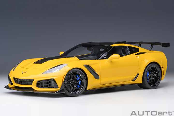 71278 1/18 CHEVROLET CORVETTE C7 ZR1 (CORVETTE RACING YELLOW TINTCOAT)