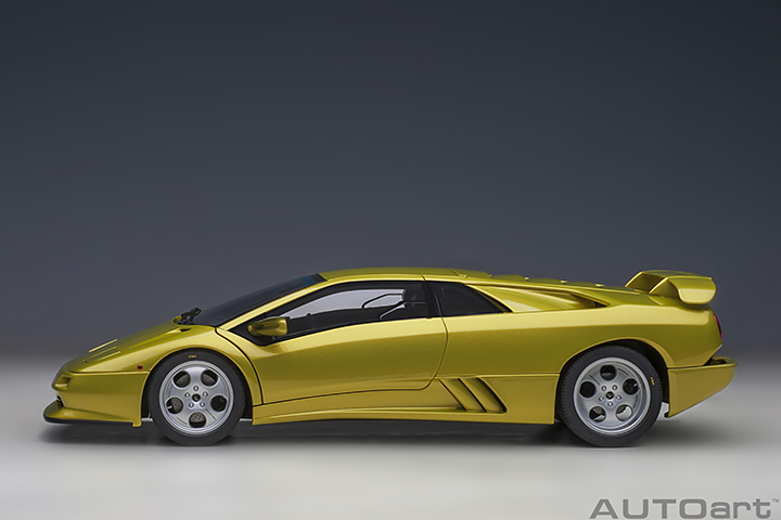 79157 1/18 LAMBORGHINI DIABLO SE30 (GIALLO SPYDER/METALLIC YELLOW)