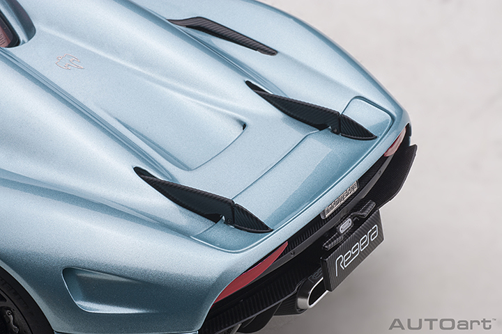 79028 1/18 KOENIGSEGG REGERA (HORIZON BLUE)