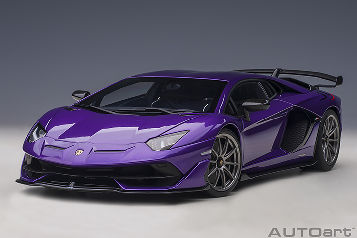 79179 1/18 LAMBORGHINI AVENTADOR SVJ  (VIOLA PASIFAE/PEARL PURPLE)