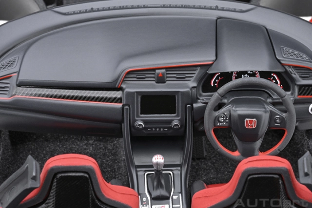 73220 1/18 HONDA CIVIC TYPE R (FK8) 2021 (CHAMPIONSHIP WHITE)