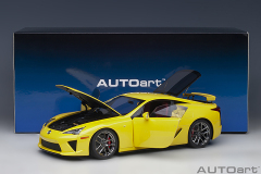 78854 1/18 LEXUS LFA (PEARL YELLOW)