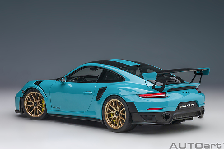 78175 1/18 Porsche 911 (991.2) GT2 RS Weissach Package (Miami Blue)