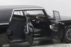 71546 1/18 BLACK BEAUTY - GREEN HORNET (BLACK)(TV SERIES)