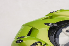 78288 1/18 PAGANI HUAYRA ROADSTER (VERDE FIRENZE)