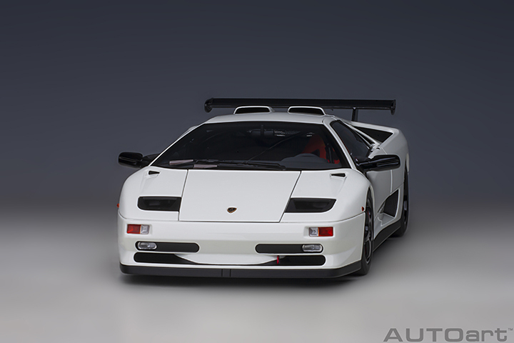 79149 1/18 LAMBORGHINI DIABLO SV-R (IMPACT WHITE)