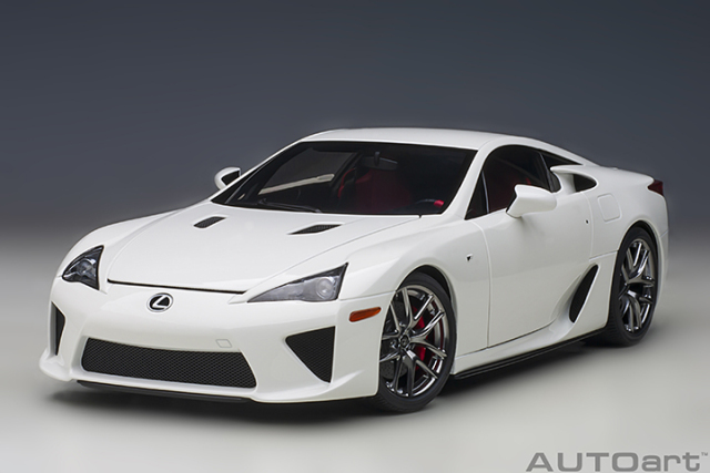 78850 1/18 LEXUS LFA (WHITEST WHITE)