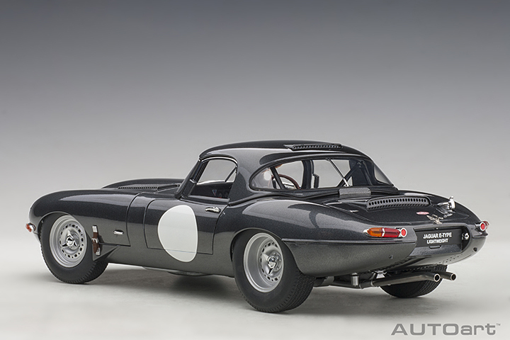 73647 1/18 JAGUAR LIGHTWEIGHT E-TYPE (DARK GREY)