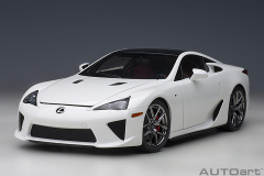 78851 1/18 LEXUS LFA (WHITEST WHITE/CARBON BLACK)