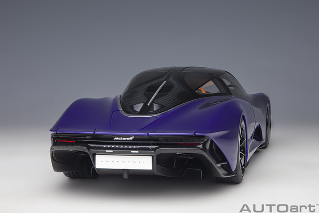 76089 1/18 McLAREN SPEEDTAIL (LANTANA PURPLE)