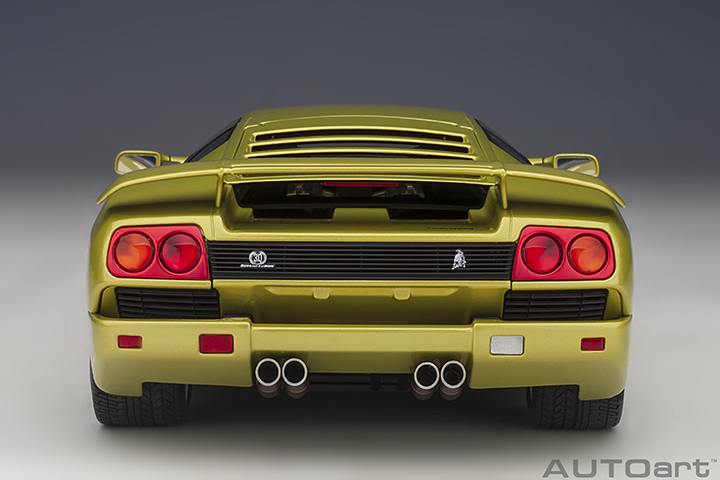 79157 1/18 LAMBORGHINI DIABLO SE30 (GIALLO SPYDER/METALLIC YELLOW)