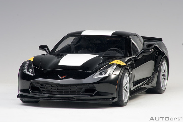 71273 1/18 CHEVROLET CORVETTE GRAND SPORT (BLACK/WHITE STRIPES/YELLOW FENDER HASH MARKS)