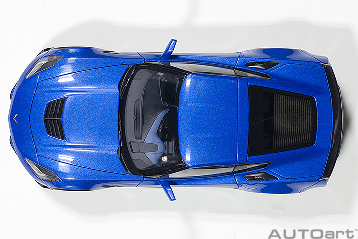 71265  1/18 CHEVROLET CORVETTE C7 Z06 (LAGUNA BLUE TINTCOAT)