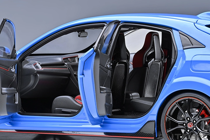 73224 1/18 HONDA CIVIC TYPE R (FK8) 2021 (RACING BLUE PEARL)