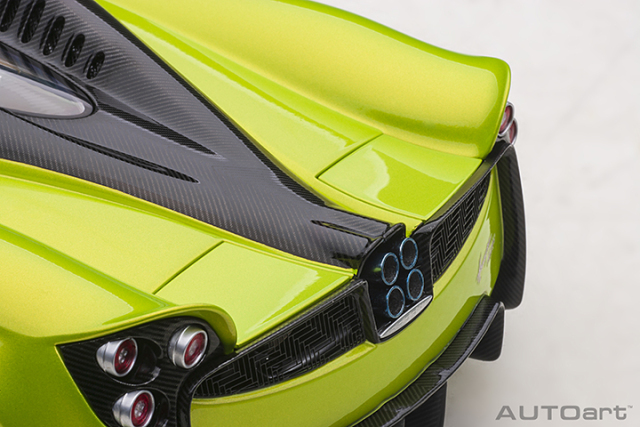 78288 1/18 PAGANI HUAYRA ROADSTER (VERDE FIRENZE)