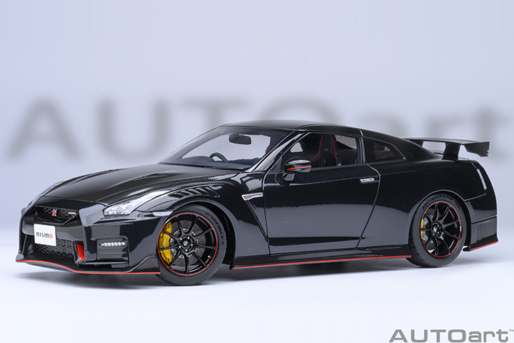 77504 1/18 NISSAN GT-R (R35) NISMO 2022 SPECIAL EDITION (METEOR FLAKE BLACK PEARL)