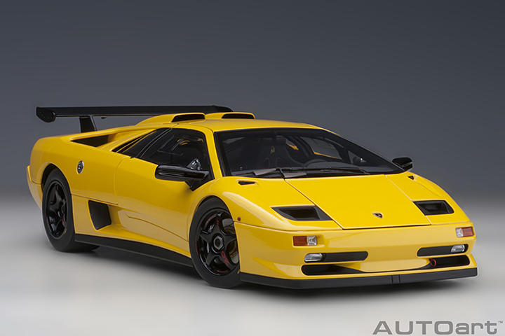 79147 1/18 LAMBORGHINI DIABLO SV-R (SUPERFLY YELLOW)