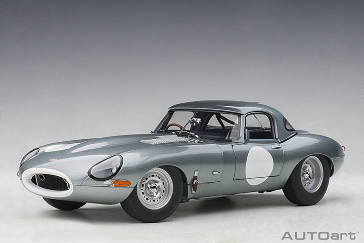 73646 1/18 JAGUAR LIGHTWEIGHT E-TYPE (SILVER)