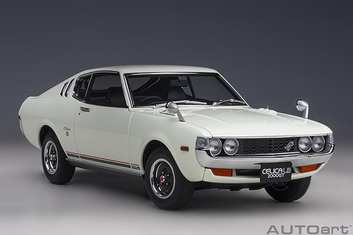 78766 1/18 TOYOTA CELICA LIFTBACK 2000GT (RA25) 1973 (WHITE)