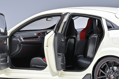 73220 1/18 HONDA CIVIC TYPE R (FK8) 2021 (CHAMPIONSHIP WHITE)