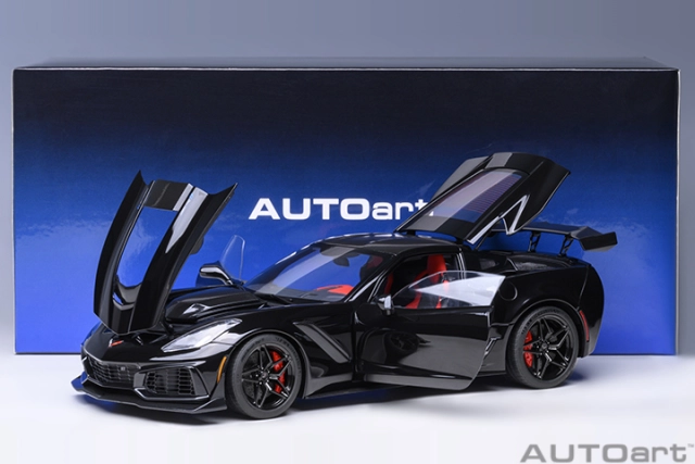 71276 1/18 CHEVROLET CORVETTE C7 ZR1 (GLOSS BLACK)