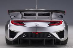 81897 1/18 HONDA NSX GT3 2018 (HYPER SILVER)