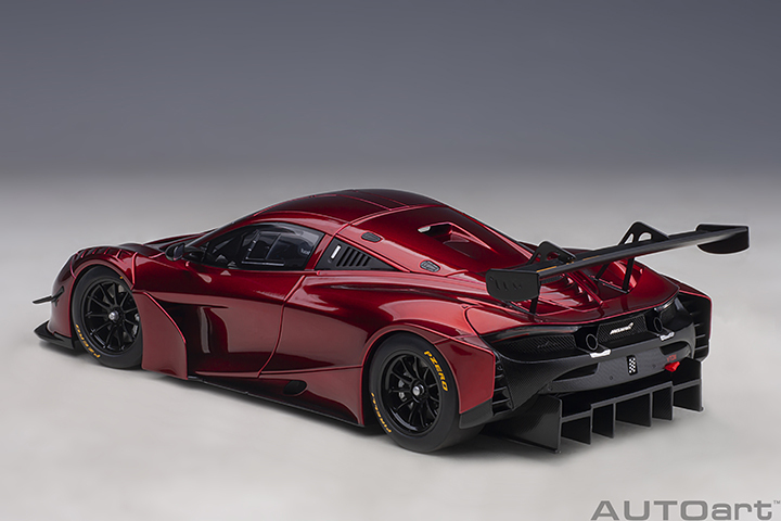 81971 1/18 McLAREN 720S GT3 (VOLCANO RED) - SEALED BODY