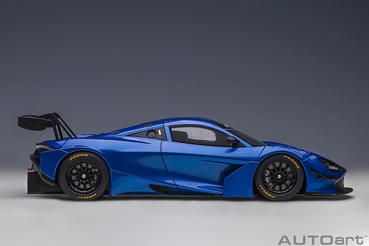 81970 1/18 McLAREN 720S GT3 (AZURE BLUE) - SEALED BODY