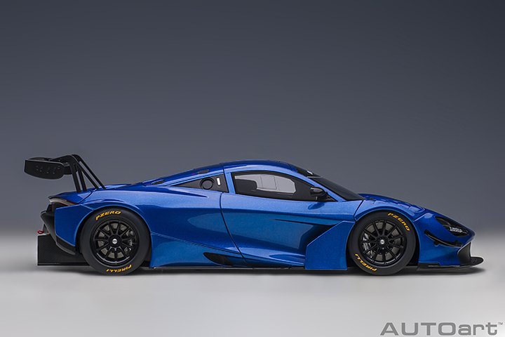 81970 1/18 McLAREN 720S GT3 (AZURE BLUE) - SEALED BODY