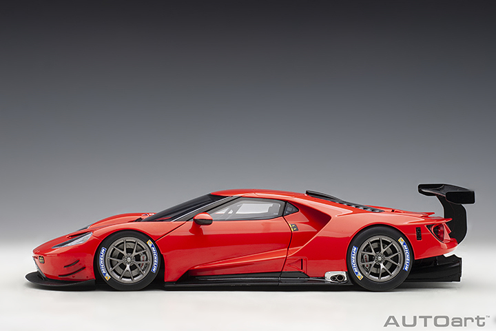 81811 1/18 FORD GT LE MANS PLAIN COLOR VERSION (RUBY RED)