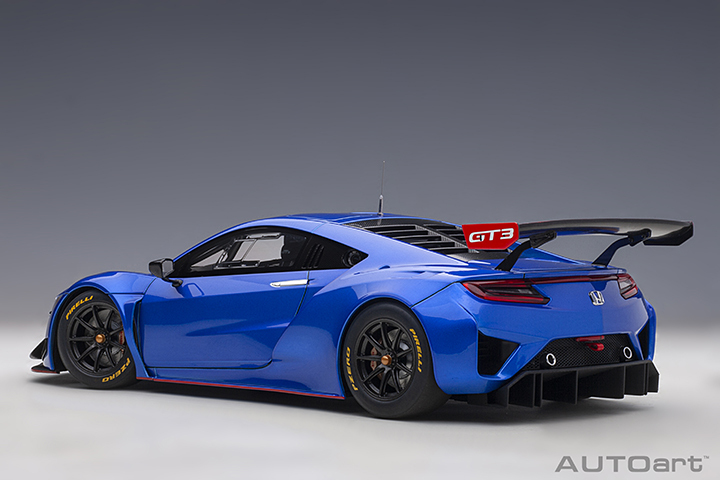 81896 1/18 HONDA NSX GT3 2018 (HYPER BLUE)