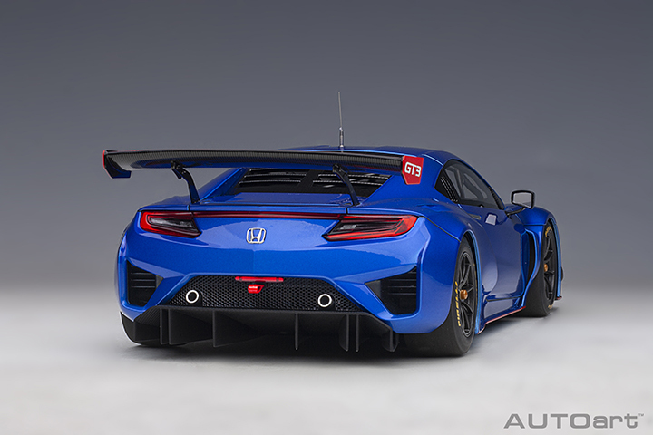 81896 1/18 HONDA NSX GT3 2018 (HYPER BLUE)