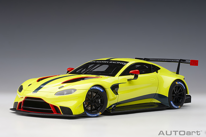 81807 1/18 ASTON MARTIN VANTAGE GTE LE MANS PRO 2018 PRESENTATION CAR (GREEN WITH STRIPES/ACCENTS)