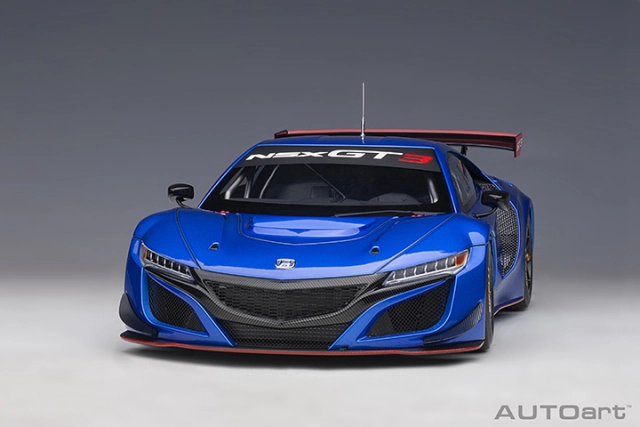 81896 1/18 HONDA NSX GT3 2018 (HYPER BLUE)