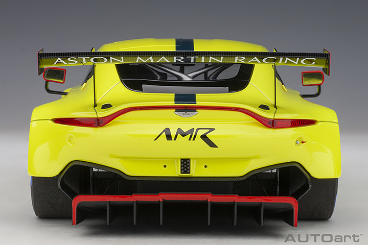 81807 1/18 ASTON MARTIN VANTAGE GTE LE MANS PRO 2018 PRESENTATION CAR (GREEN WITH STRIPES/ACCENTS)