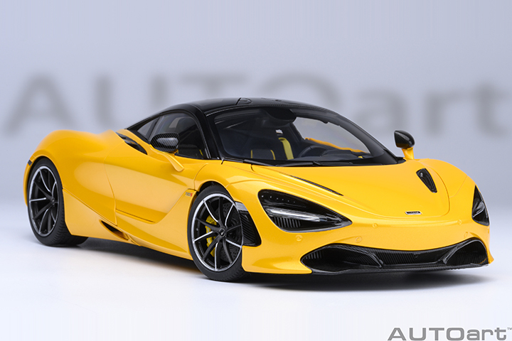 76070 1/18 McLAREN 720S (VOLCANO YELLOW)