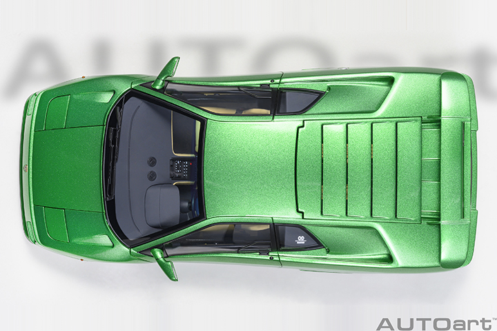 79150 1/18 LAMBORGHINI DIABLO SE30 (VERDE MIC/METALLIC GREEN)