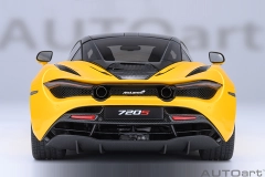 76070 1/18 McLAREN 720S (VOLCANO YELLOW)
