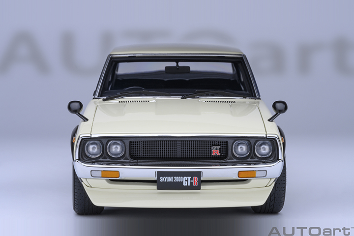 77467 1/18 NISSAN SKYLINE 2000 GT-R (KPGC110) TUNED VERSION RS WATANABE WHEEL (WHITE)