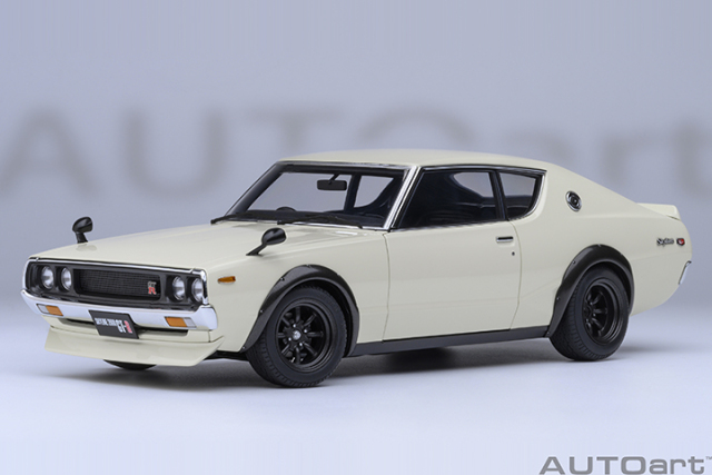 77467 1/18 NISSAN SKYLINE 2000 GT-R (KPGC110) TUNED VERSION RS WATANABE WHEEL (WHITE)