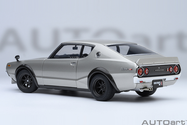 77466 1/18 NISSAN SKYLINE 2000 GT-R (KPGC110) TUNED VERSION RS WATANABE WHEEL (SILVER)