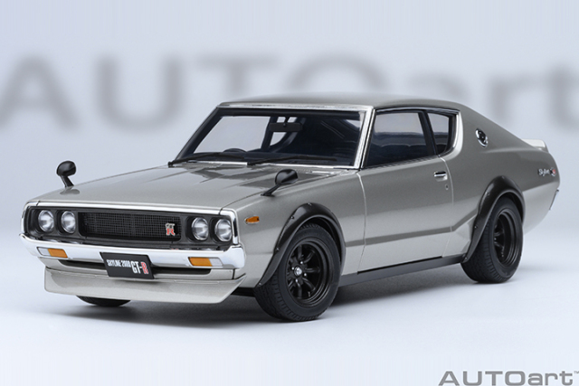 77466 1/18 NISSAN SKYLINE 2000 GT-R (KPGC110) TUNED VERSION RS WATANABE WHEEL (SILVER)