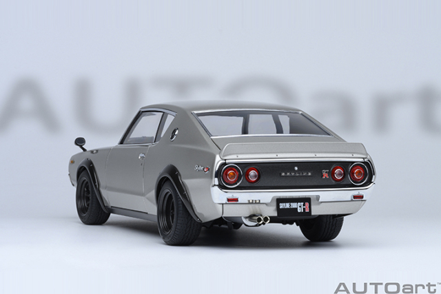 77466 1/18 NISSAN SKYLINE 2000 GT-R (KPGC110) TUNED VERSION RS WATANABE WHEEL (SILVER)