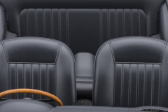 70287 1/18 ASTON MARTIN DB5 (BIRCH SILVER)