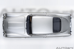 70287 1/18 ASTON MARTIN DB5 (BIRCH SILVER)