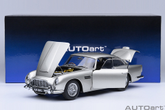 70287 1/18 ASTON MARTIN DB5 (BIRCH SILVER)