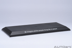 90037 1/18 CLEAR COVER & BASE PLATE SET (LBWK/GREEN)