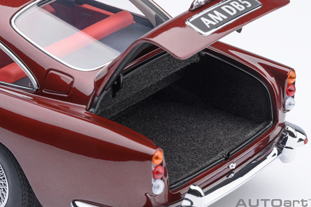 70289 1/18 ASTON MARTIN DB5 (DUBONNET ROSSO/RED)
