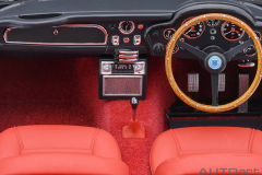 70289 1/18 ASTON MARTIN DB5 (DUBONNET ROSSO/RED)